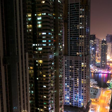 Budget Rooms With Private Bathroom For 'Girls' Only In Dubai, Marina Exteriér fotografie
